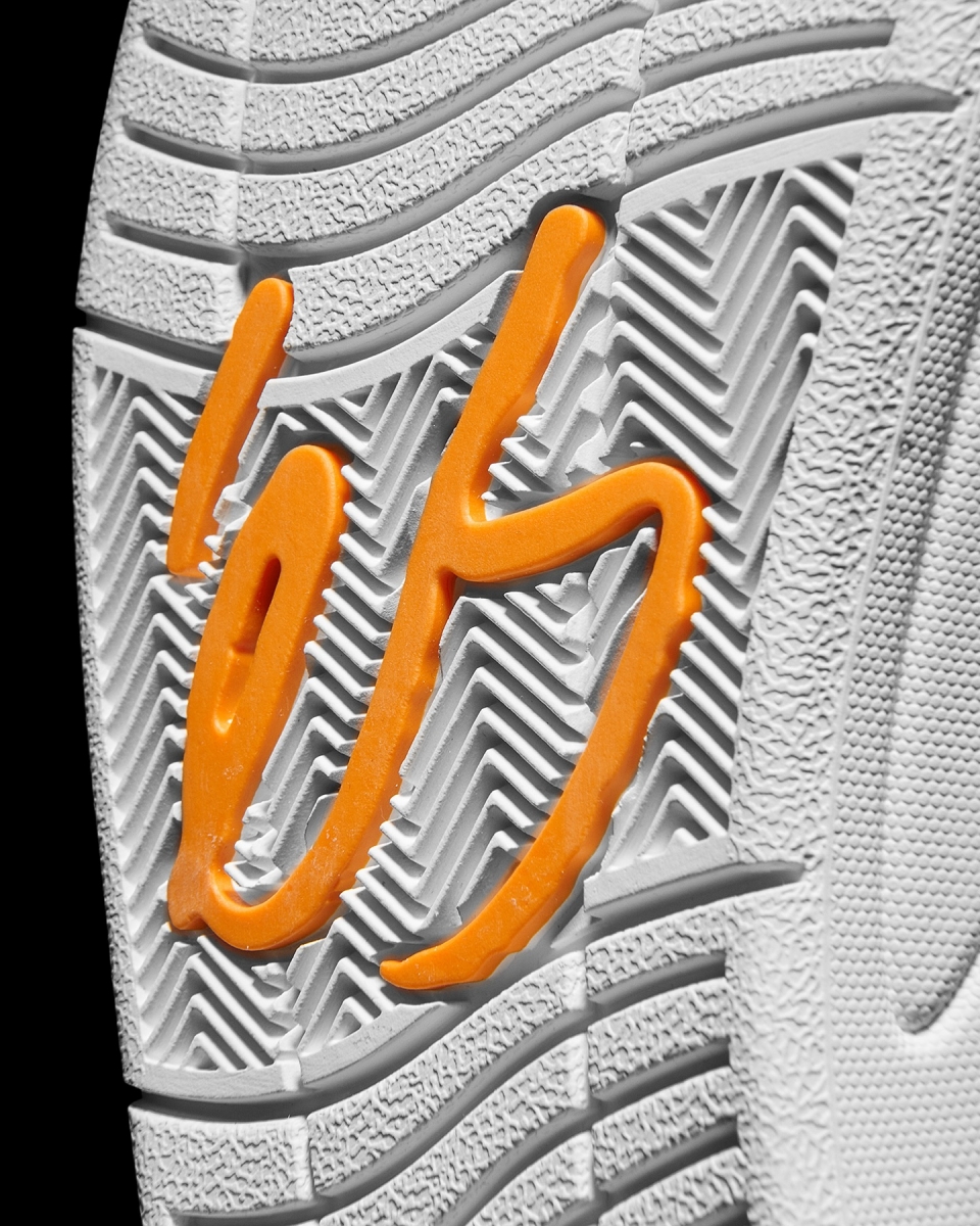 Thumb 12